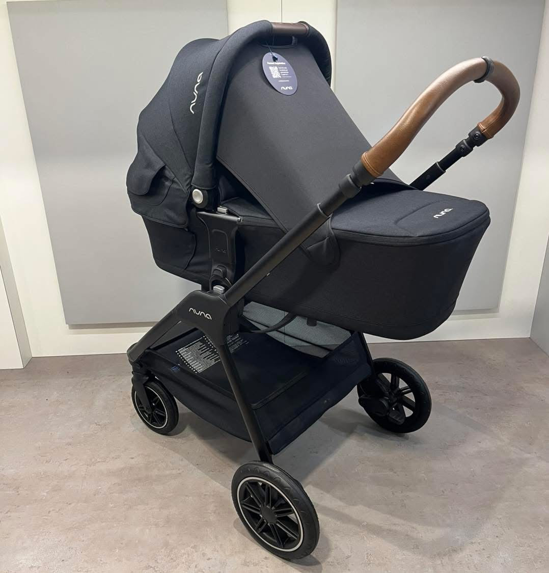 Nuna triv pre loved bundle