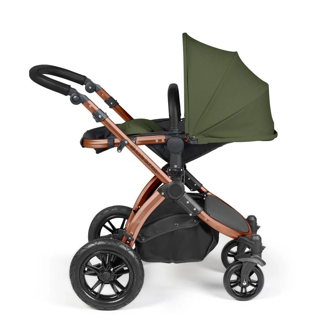 Ickle Bubba Stomp Luxe Travel System & Home 14 Piece Bundle Woodland /Bronze Chassis/Black handle