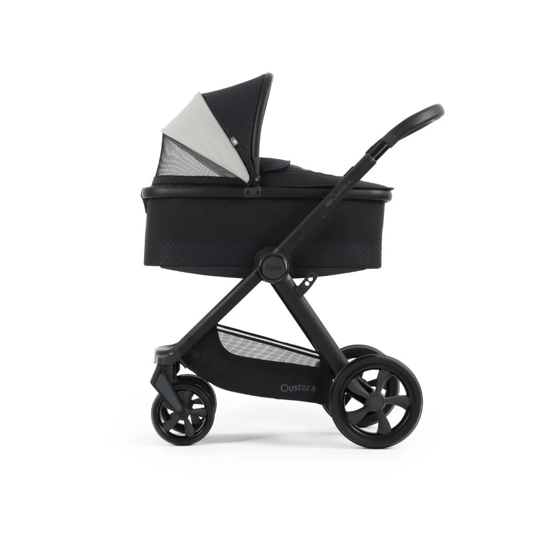 Oyster 4 Luxury Bundle With Capsule Seat - Raven *Check availability before ordering