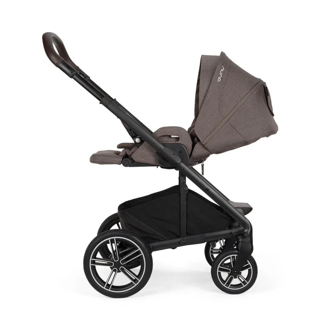 Nuna MIXX Next Pushchair, MIXX Next Carrycot, ARRA Flex Car Seat and BASE Curv Bundle, Chestnut