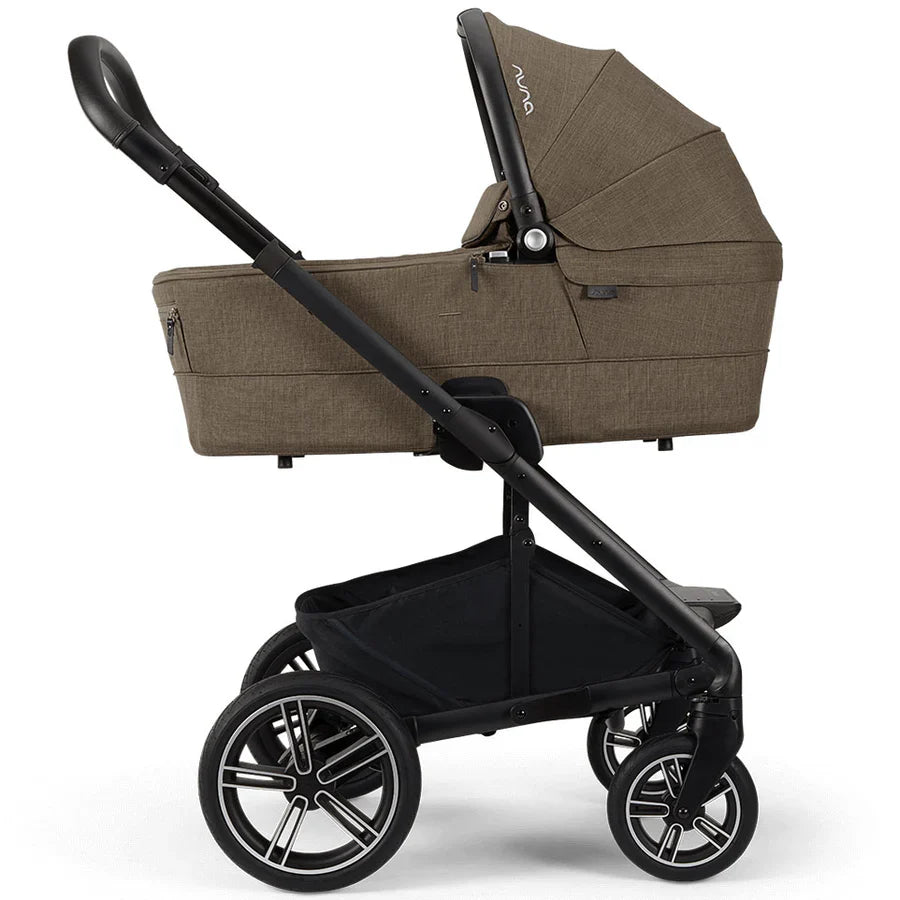 Nuna MIXX Next Pushchair, MIXX Next Carrycot, ARRA Flex Car Seat and BASE Curv Bundle, Pistachio