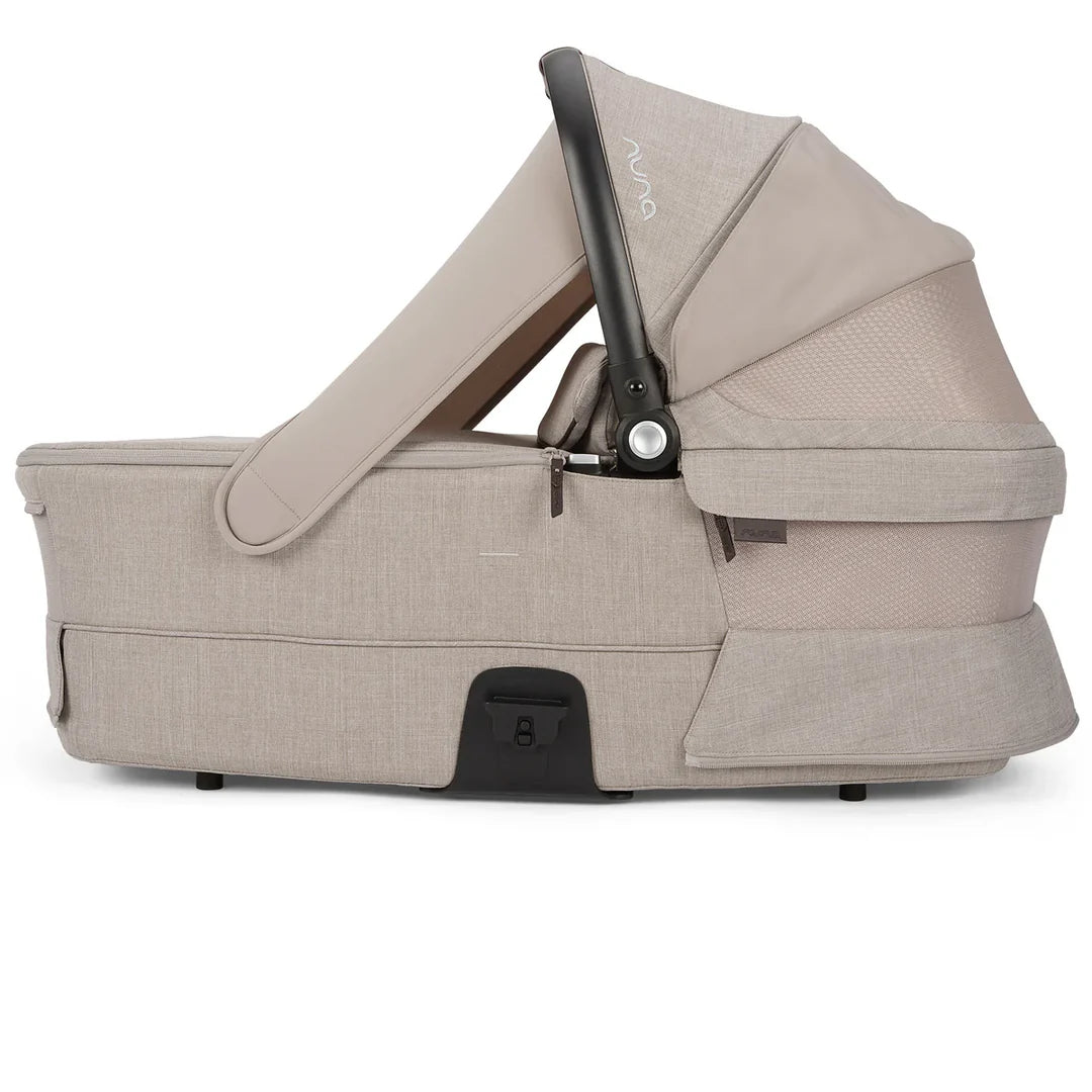 Nuna MIXX Next Pushchair, MIXX Next Carrycot, ARRA Flex Car Seat and BASE Curv Bundle, Chateau