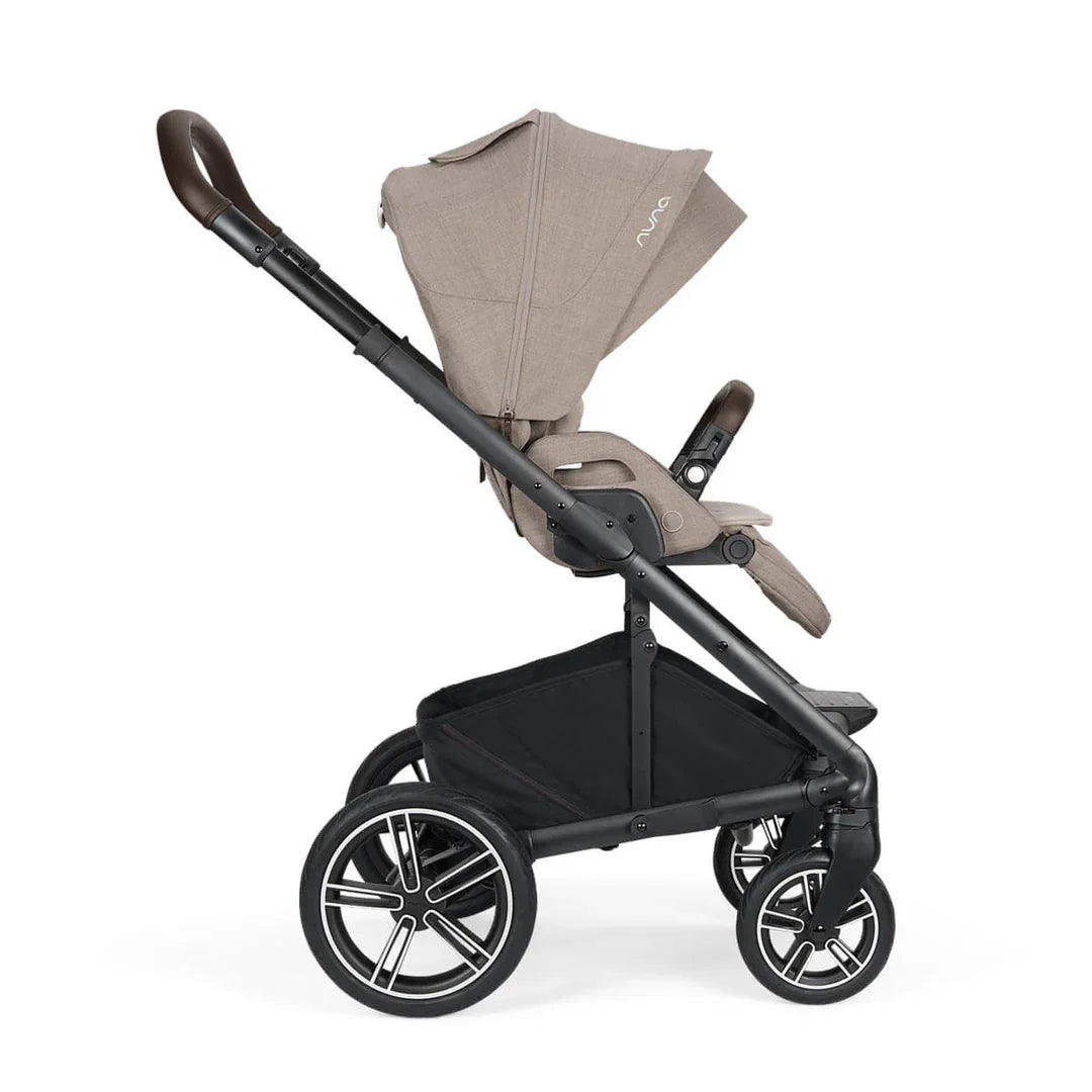 Nuna MIXX Next Pushchair, MIXX Next Carrycot, ARRA Flex Car Seat and BASE Curv Bundle, Chateau