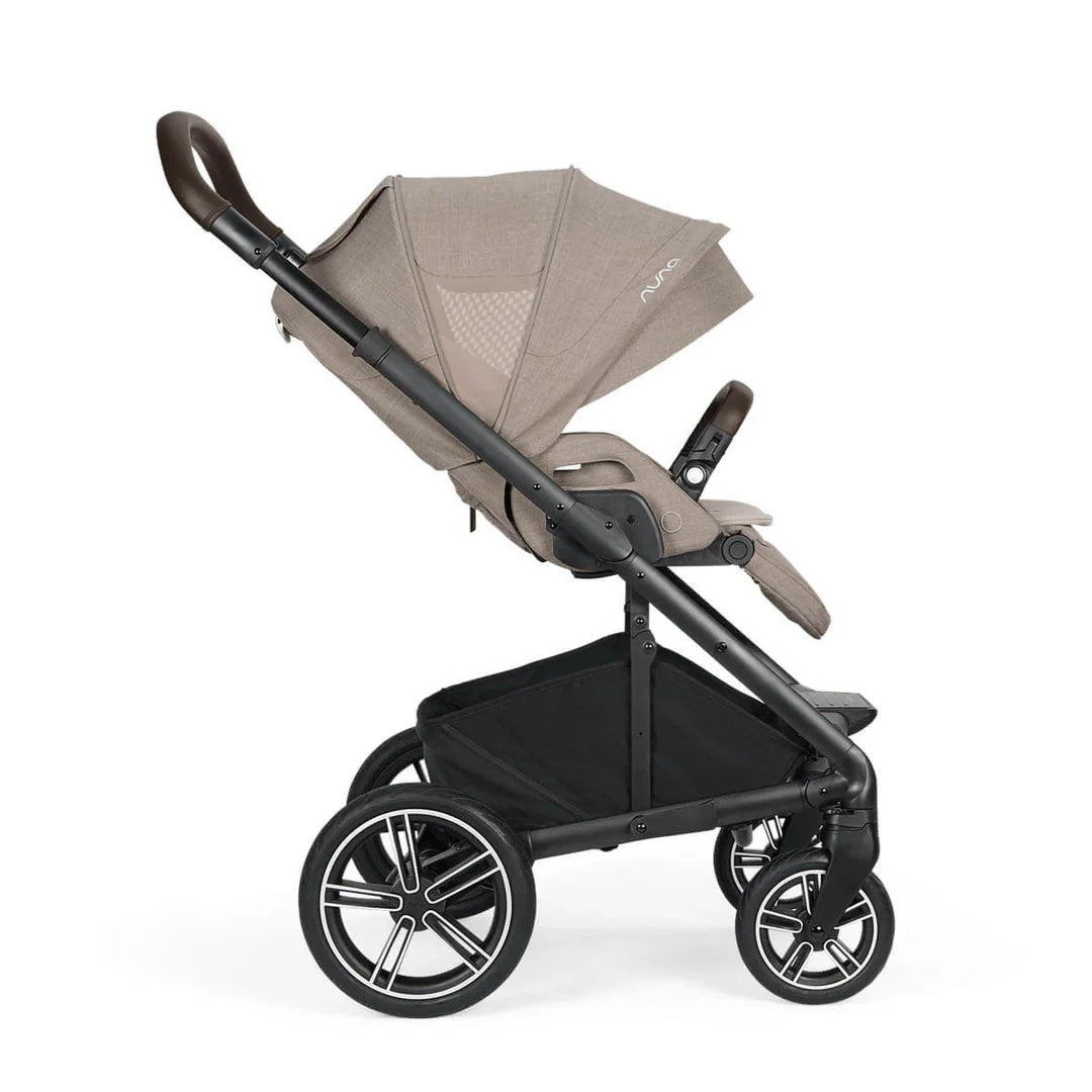 Nuna MIXX Next Pushchair, MIXX Next Carrycot, ARRA Flex Car Seat and BASE Curv Bundle, Chateau