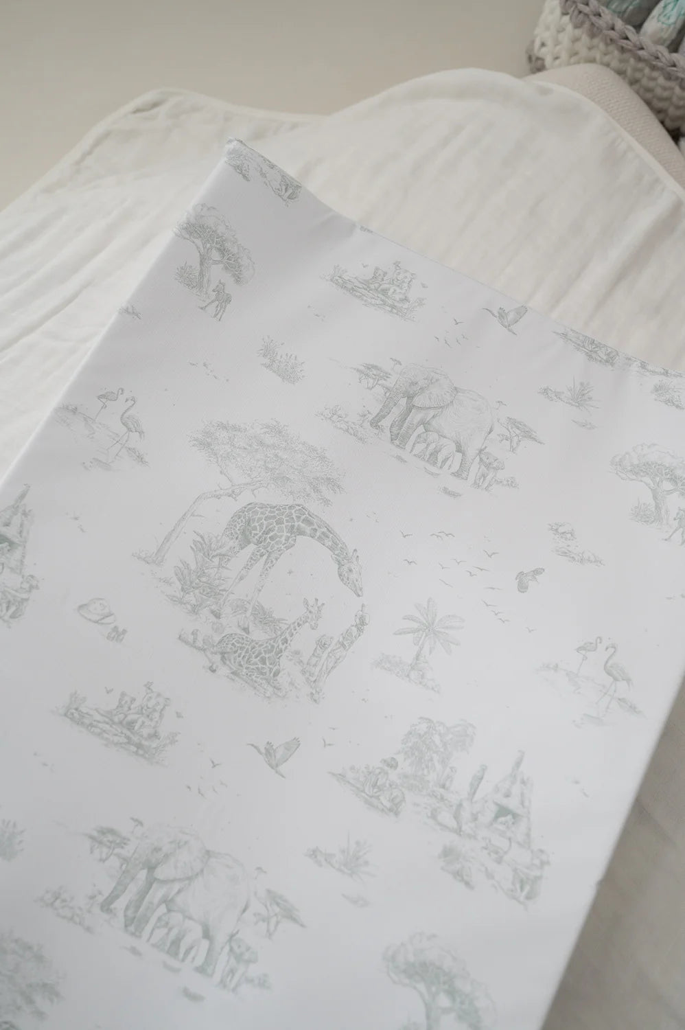 Gilded Bird - Safari Toile Wedge Mat