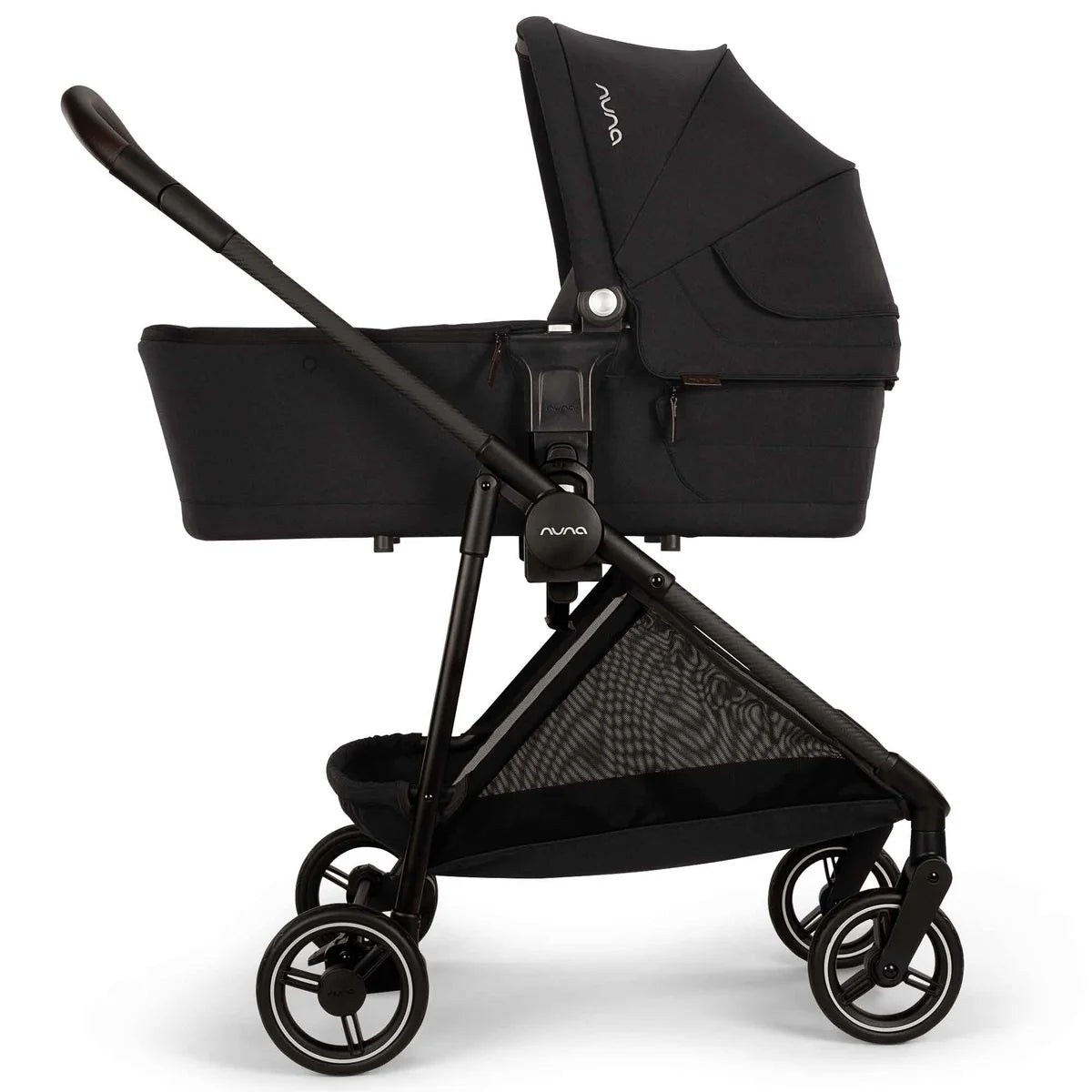 Nuna IXXA Next + PIPA Urbn Bundle in Caviar