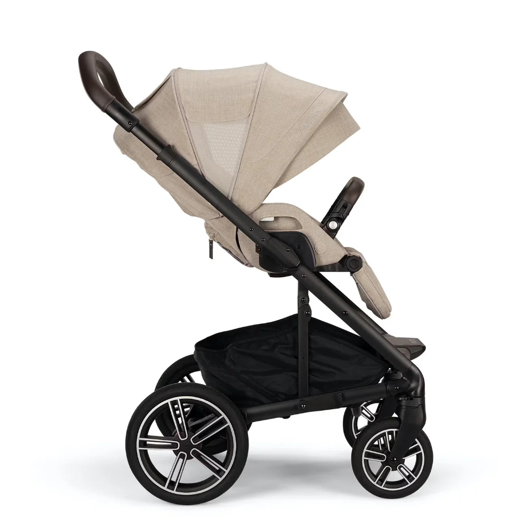 Nuna MIXX NEXT Pushchair, Carrycot & Pipa URBN Travel System Biscotti