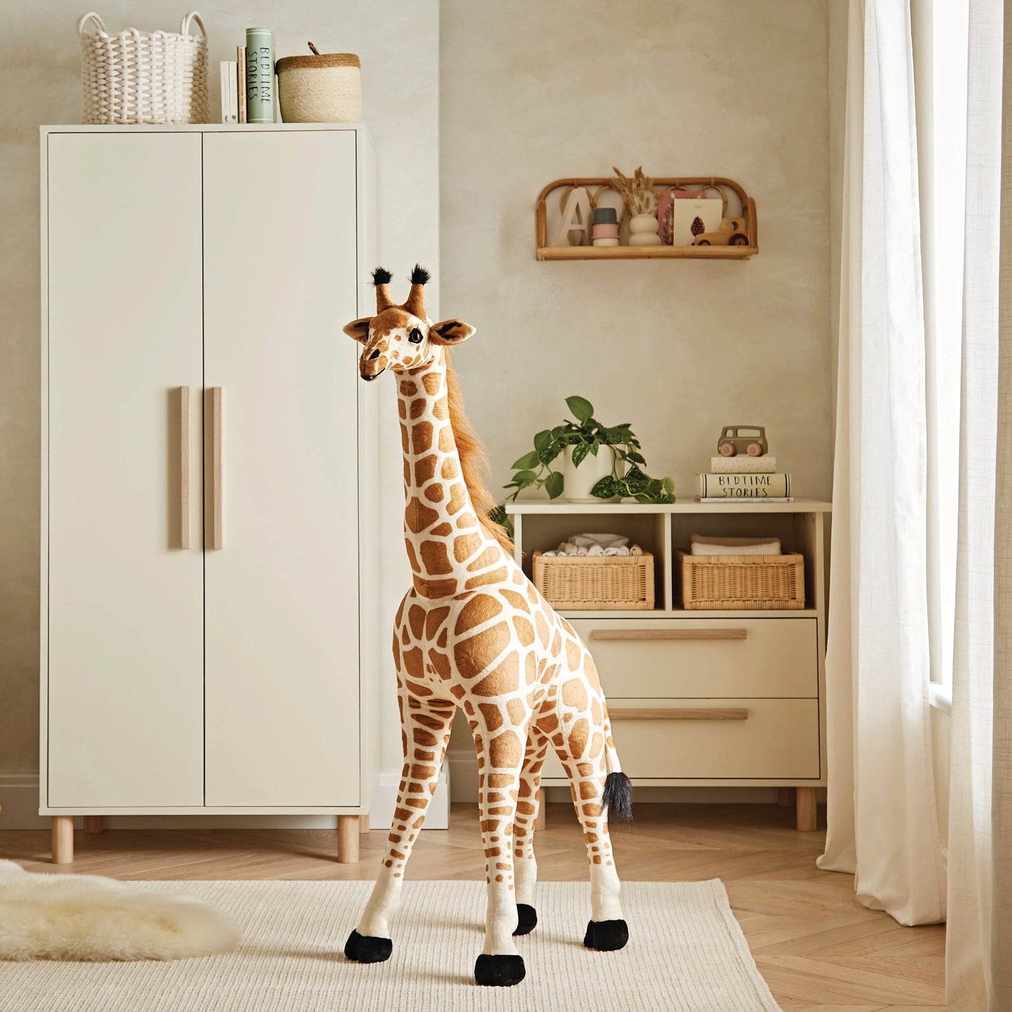 Medium Standing Giraffe Stuffed Animal 135cm