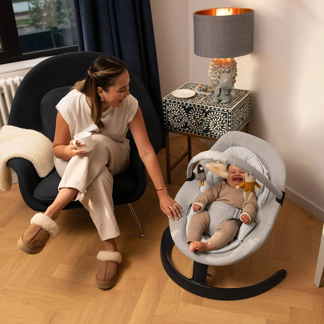 Nuna Leaf Grow Rocker Driftwood Ex display