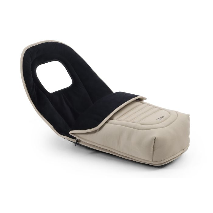 BabyStyle Oyster4 Pushchair Luxury 7 Piece Bundle with Cybex Cloud T i-Size Car Seat and Base - Buttermilk