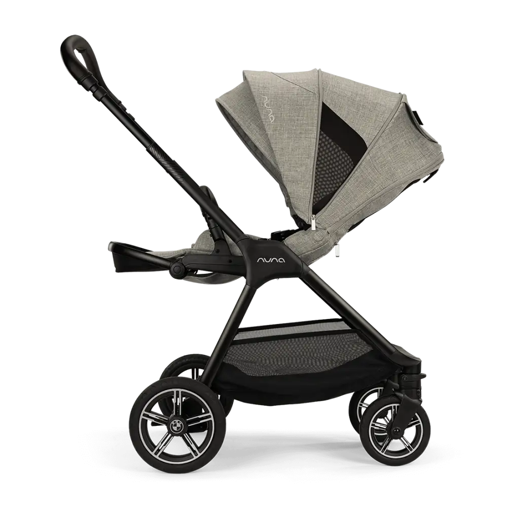 Nuna TRIV NEXT BMW + PIPA Lite Travel System - BMW Graphene Open Box