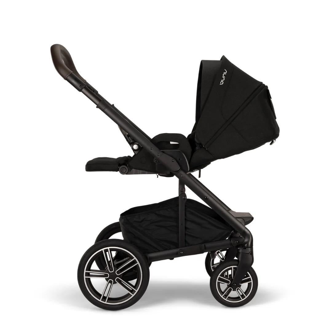 Nuna MIXX Next + ARRA Next Generation Travel System Bundle - Caviar Ex display