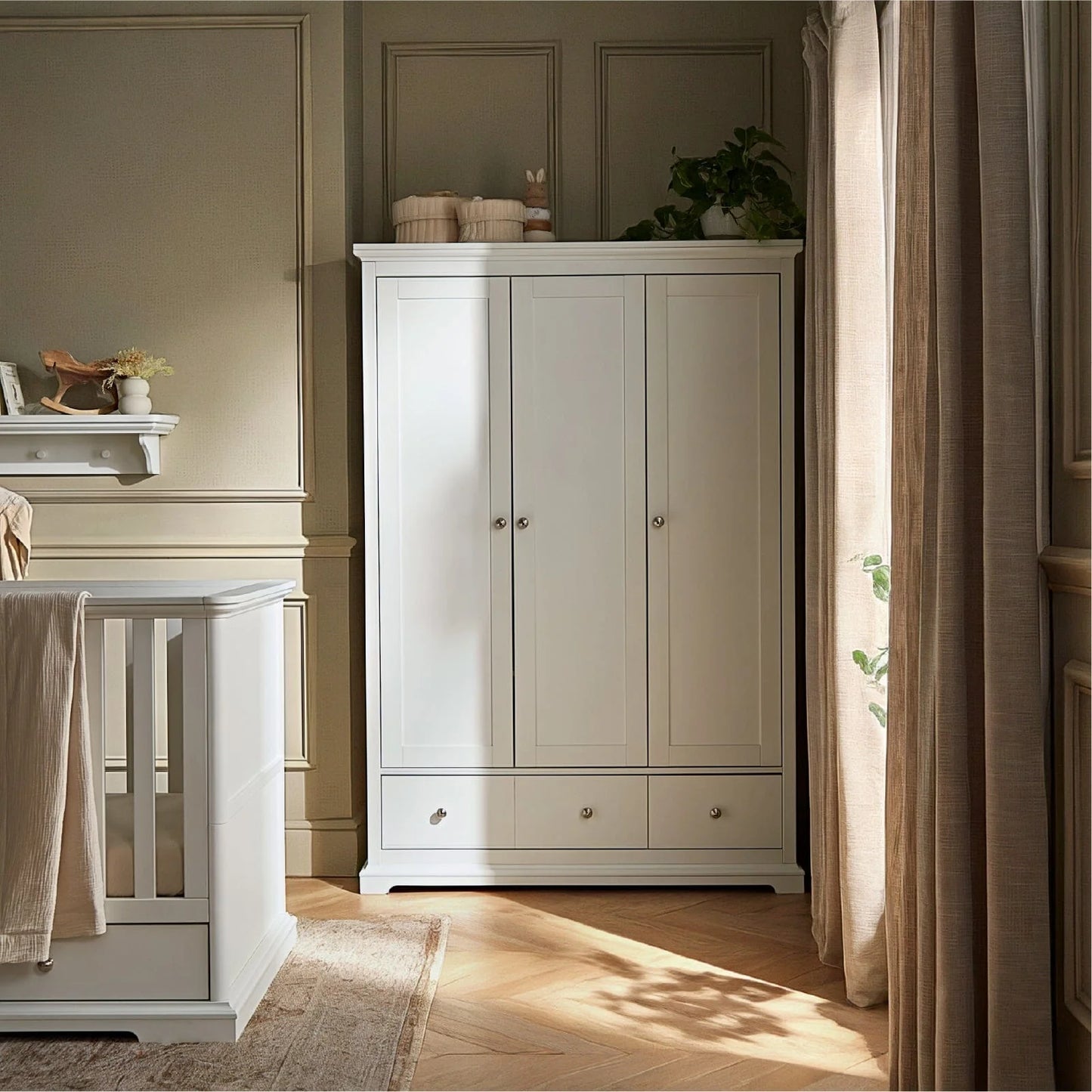 Cuddle Co Beaumont 3 Piece Nursery Furniture Set - White