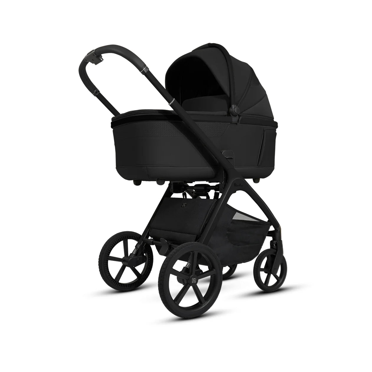 Silver Cross Cove Onyx Travel System Ultimate 360 Infant Carrier Bundle (10 piece)