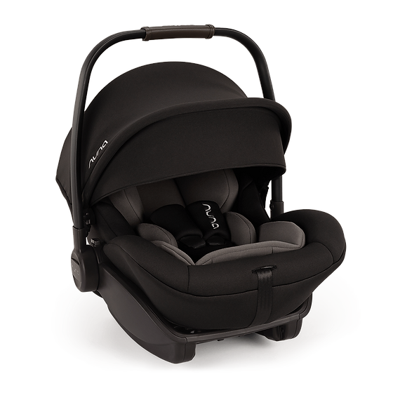 Nuna Arra Next and isofix base Caviar Ex display