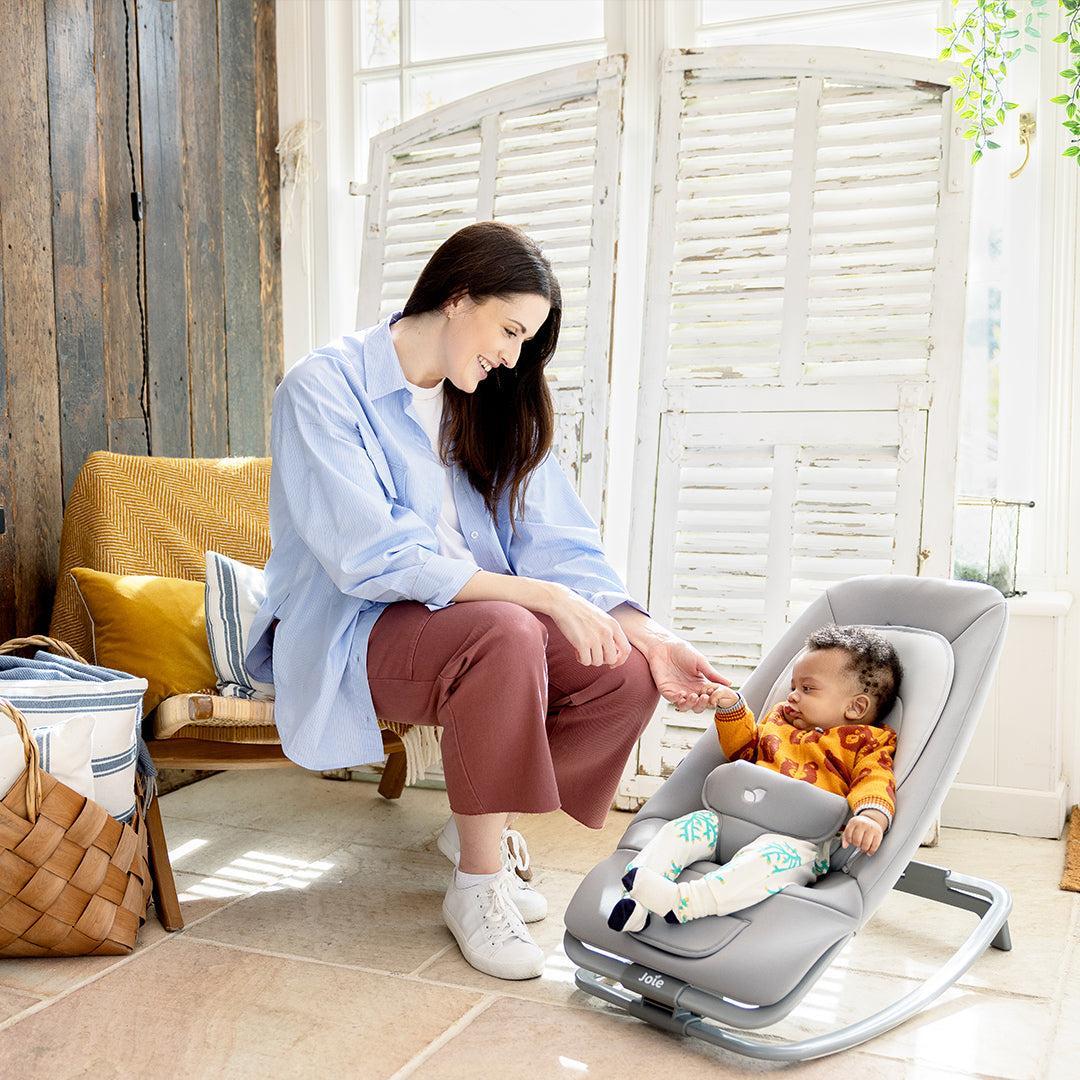 Joie Dreamer Rocker - Walnut