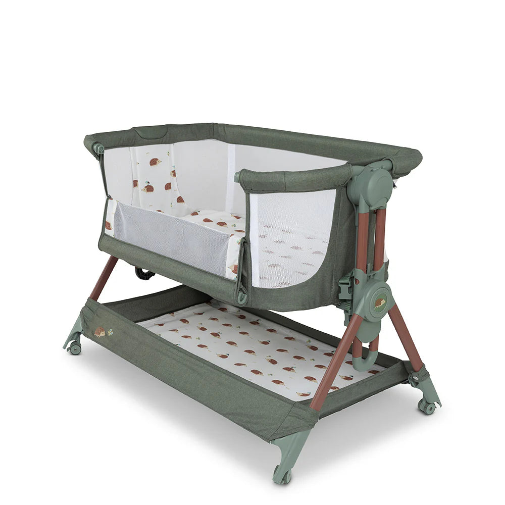 Cosatto Close to Me Folding Bedside Crib Hoglet Pre Order Mid Jan Delivery