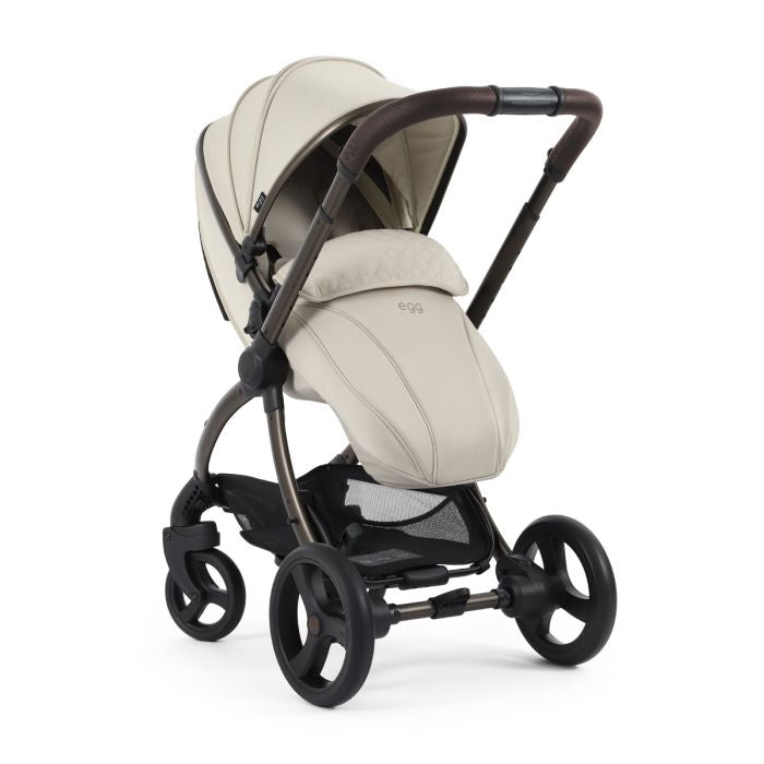 Egg 3 Luxury Travel Bundle With Shell i-Size Car Seat Cashmere