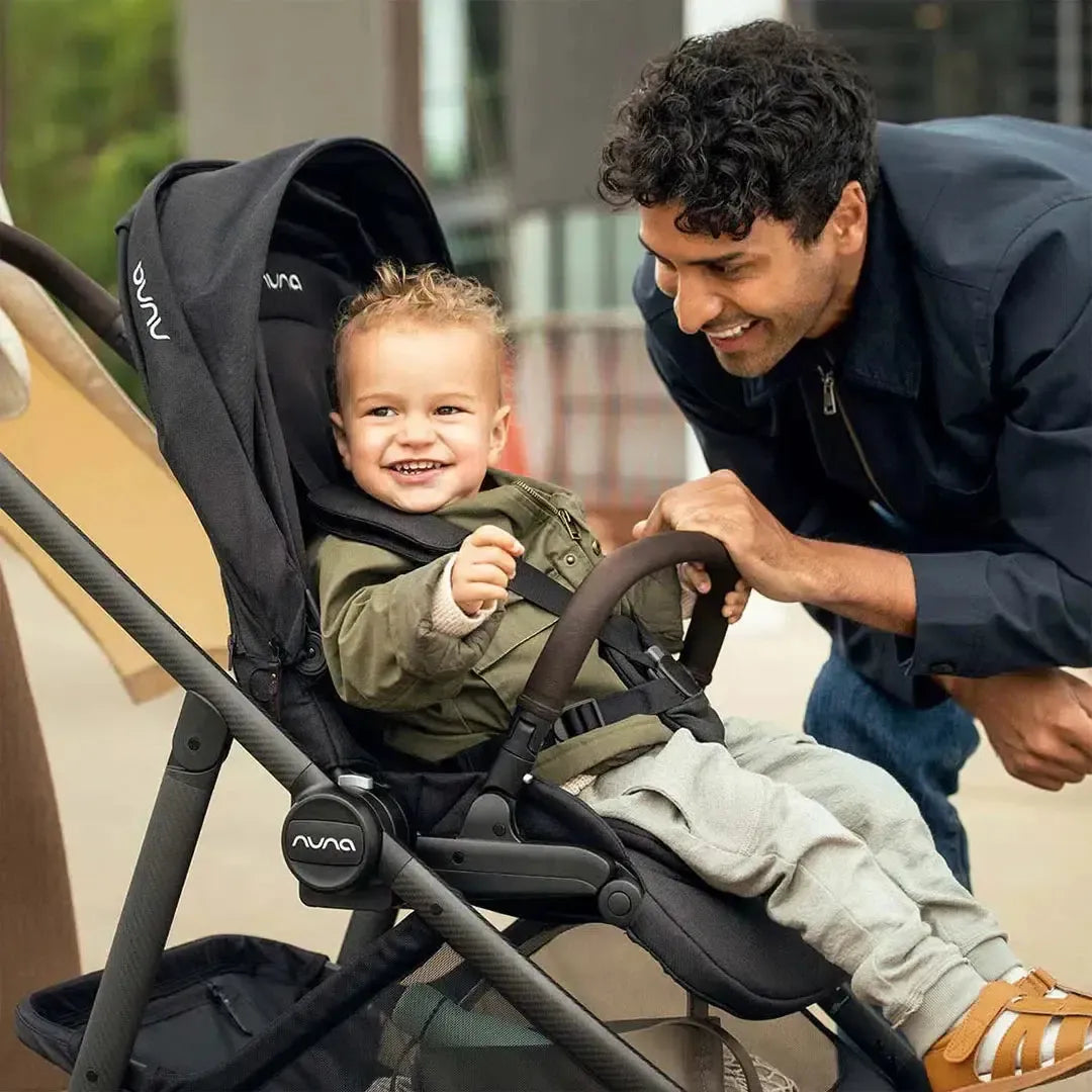 Nuna SWIV Stroller with ARRA FLEX & BASE CURV Travel System Bundle - Caviar Birmingham Store