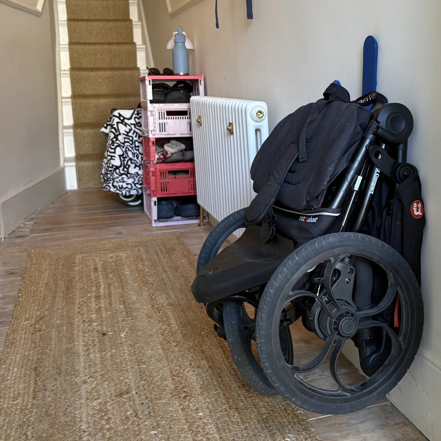 Out n About Nipper Compact Summit Black Pre Order Mid August