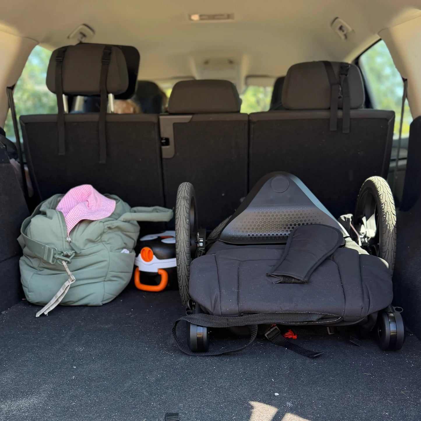 Out n About Nipper Compact Pebble Mint Pre Order Mid August