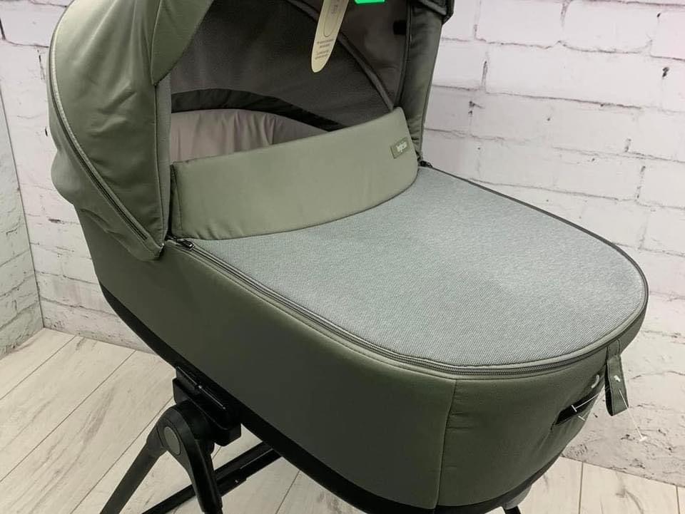 Inglesina Electa Travel System In Tribeca Green Ex display