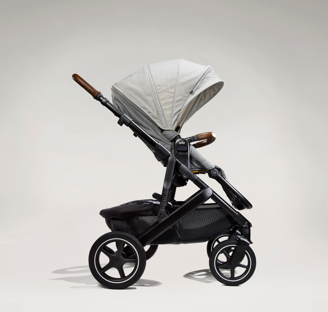 Joie Signature Vinca Stroller with Ramble XL Carrycot Oyster