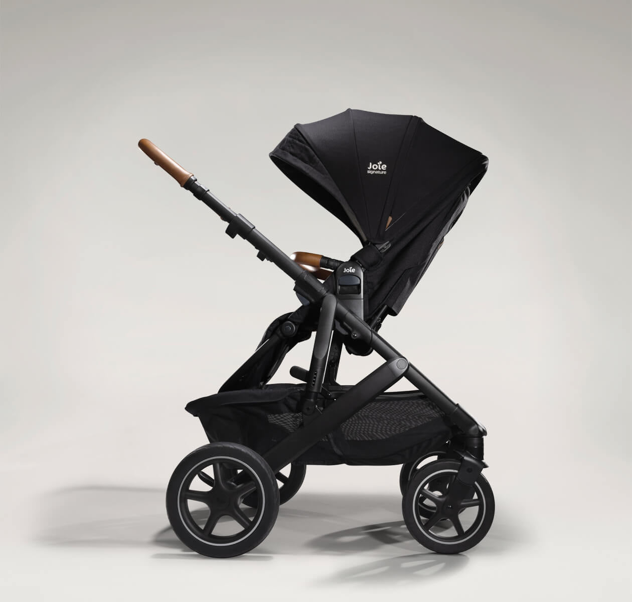 Joie Signature Vinca Stroller with Ramble XL Carrycot Eclipse