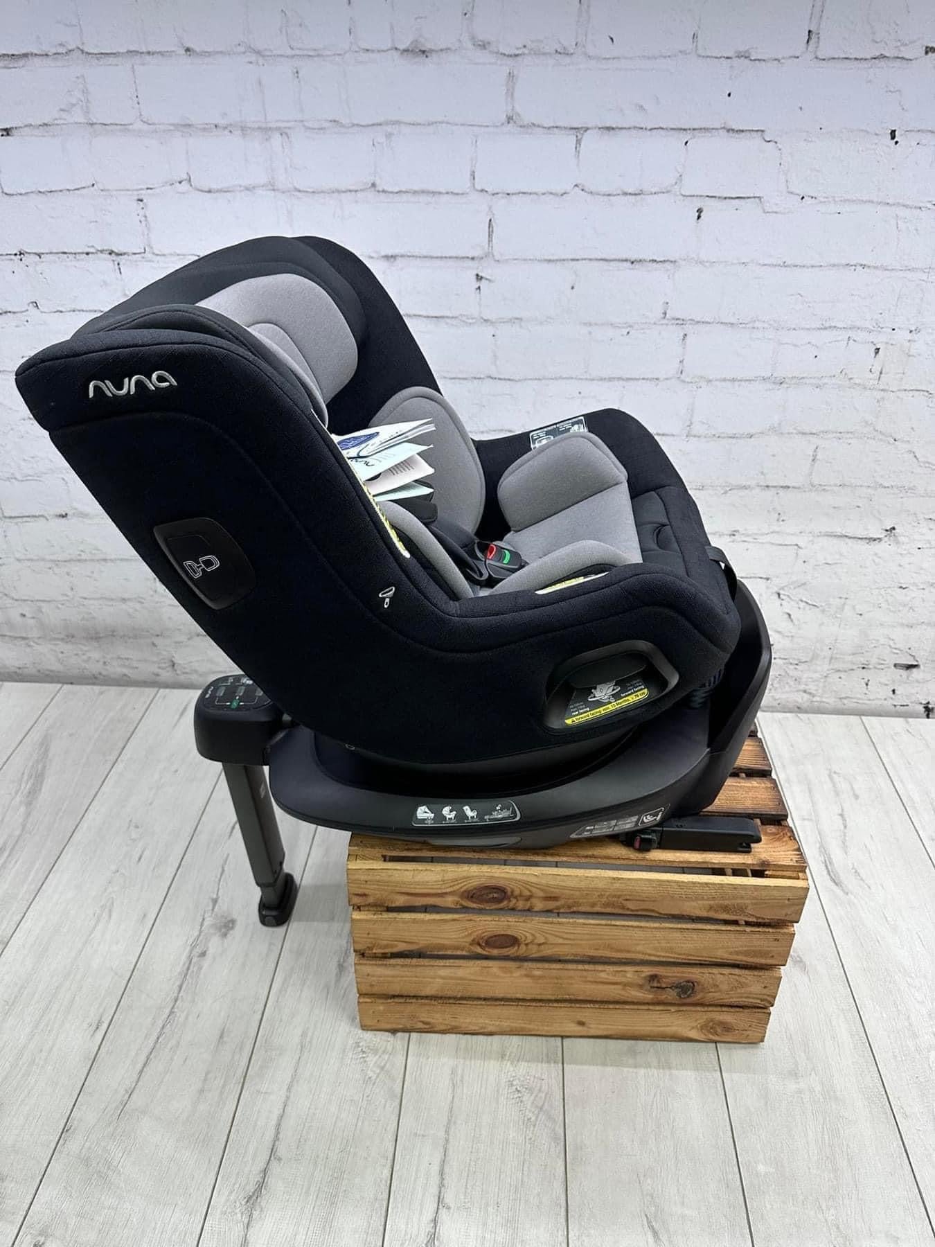 Nuna Triv Next and Cari Carrycot Rainbow Georgette Polizzi Todl and rotating base