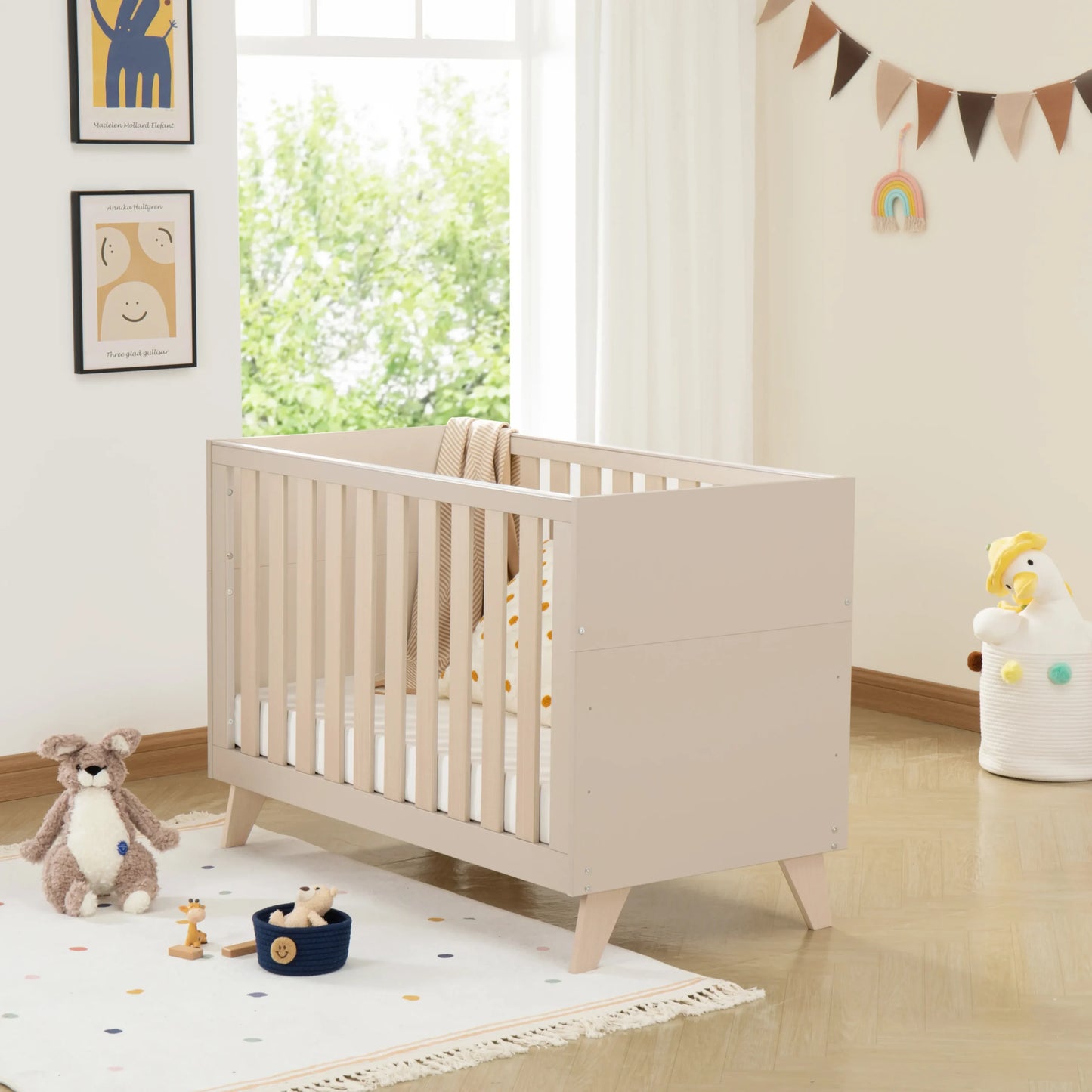 Babymore Dante Mini Cot Bed Cashmere