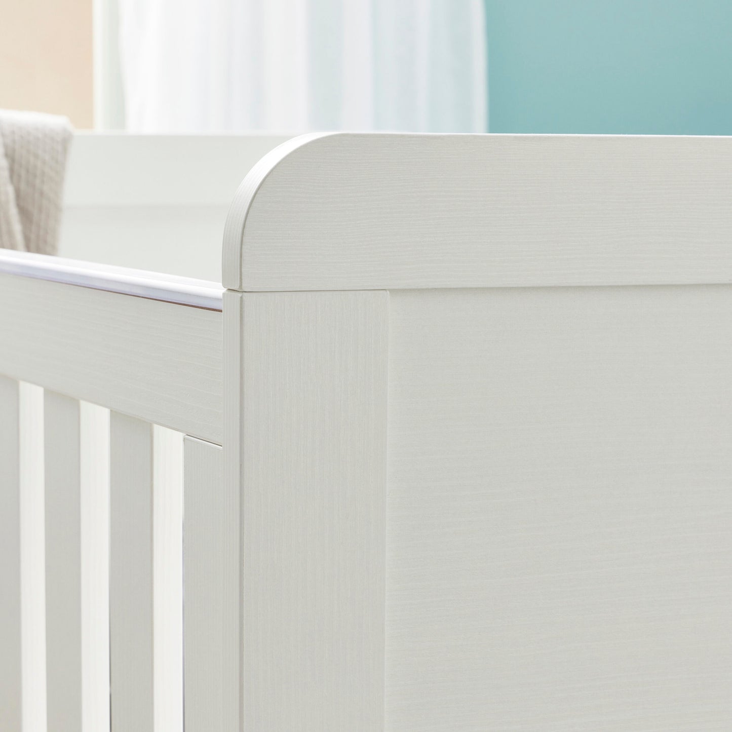 Babymore Caro Mini 2 Piece Nursery Room Set – White Wash