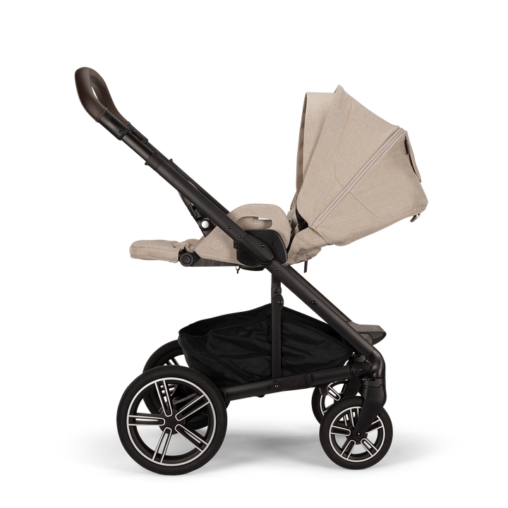 Nuna Mixx Stroller and carrycot 2024 Biscotti