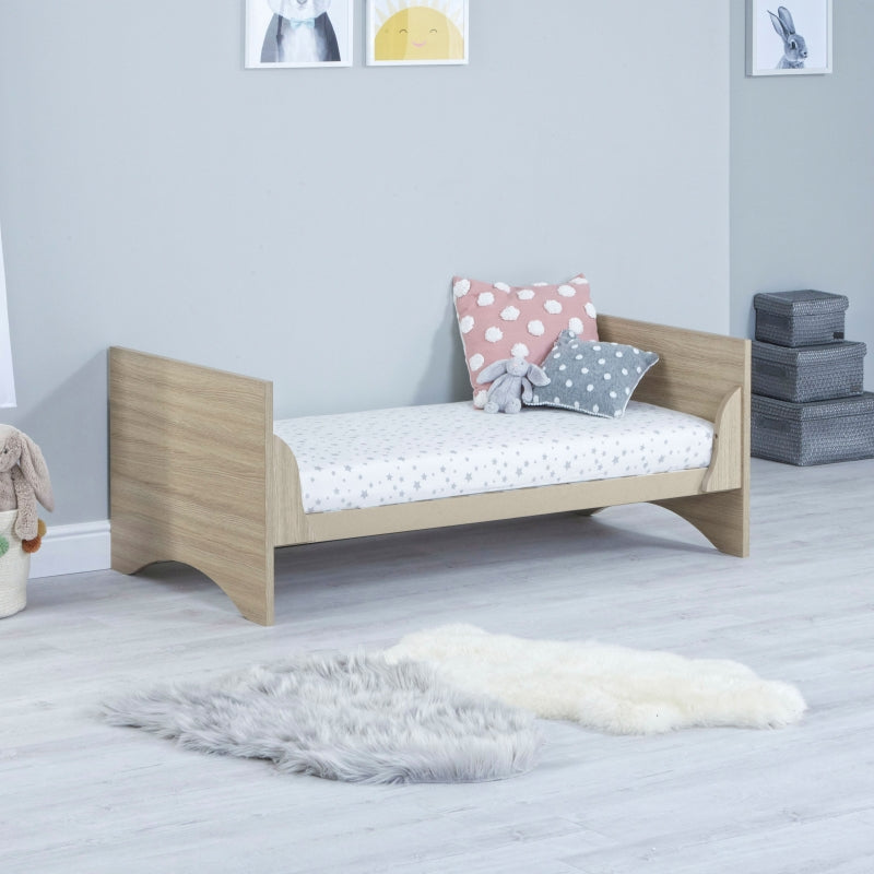 Babymore Veni Cot Bed-Oak