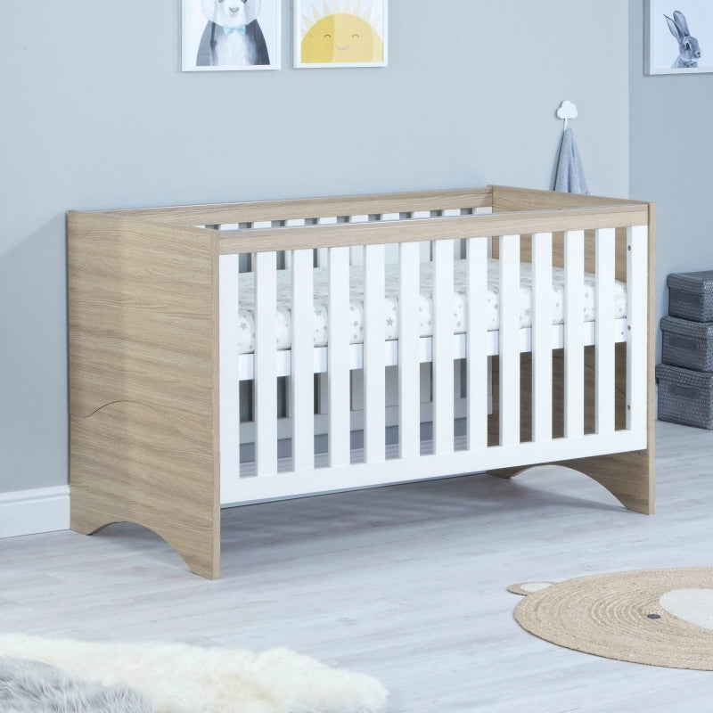 Babymore Veni Cot Bed-Oak/White