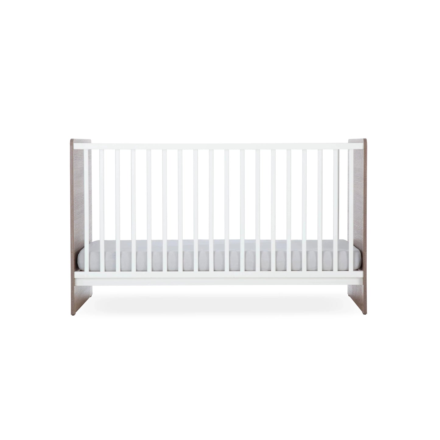 Cuddle Co Enzo 3 Piece Nursery Furniture Set - Truffle Oak & White