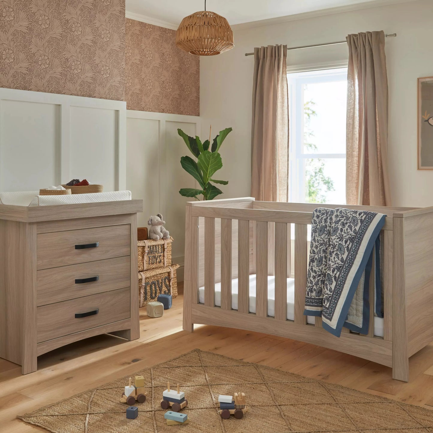 Cuddle Co Isla 2 Piece Nursery Furniture Set - Ash