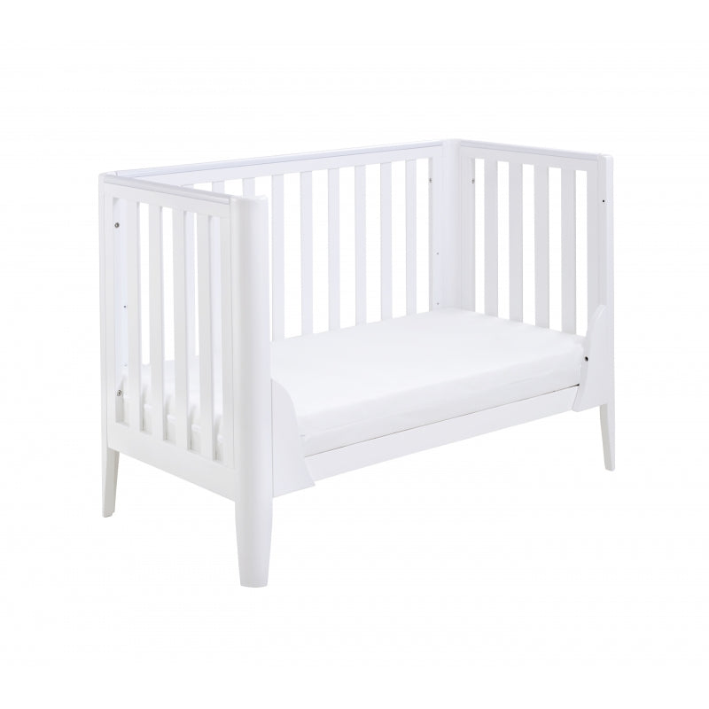 Jamestown cot clearance bed