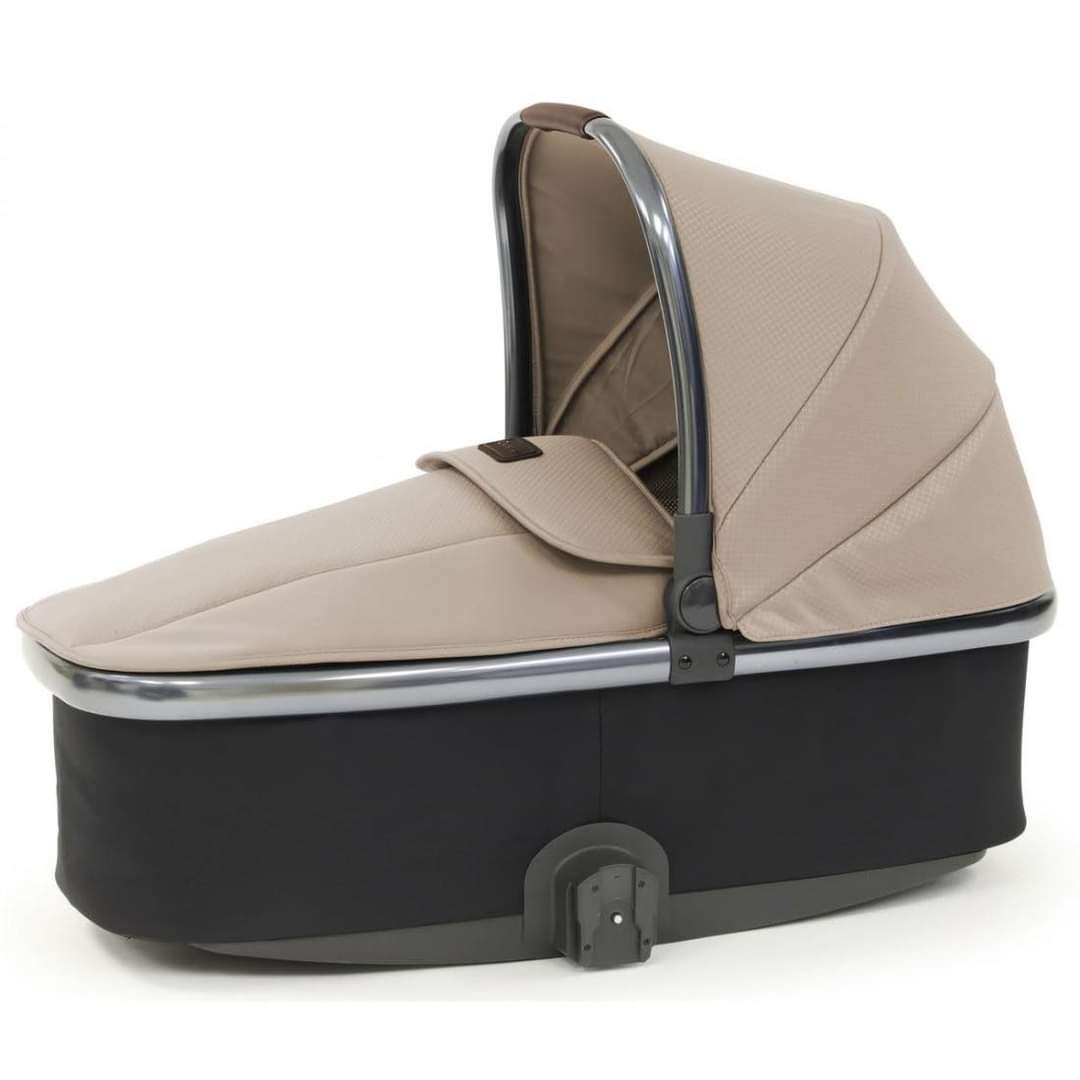 Babystyle Oyster 3 Luxury 7-Piece Bundle - Butterscotch *Check availability before ordering