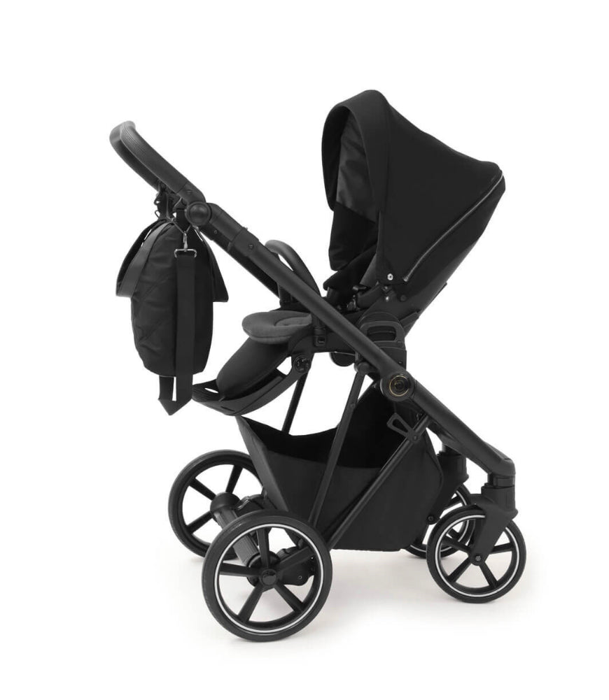 Babystyle Prestige Vogue 12-Piece Travel System - Ebony