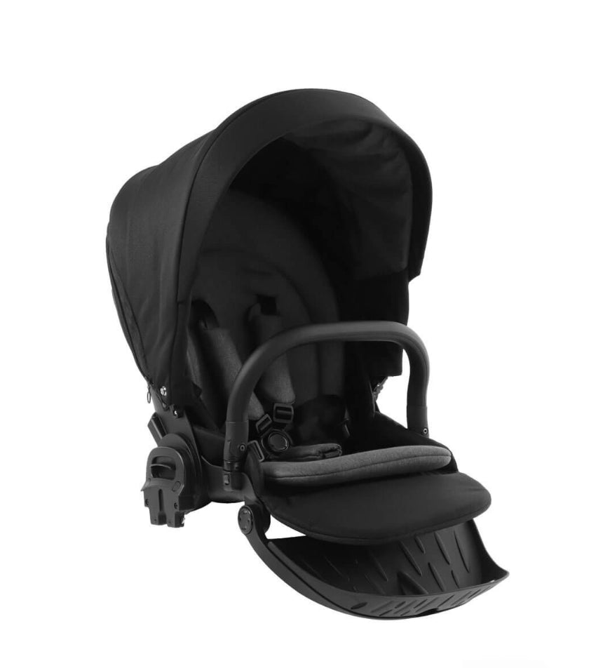 Babystyle Prestige Vogue 12-Piece Travel System - Ebony